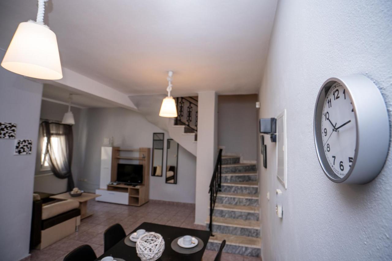Magdalene'S Premium Apartments Ofrínion 외부 사진