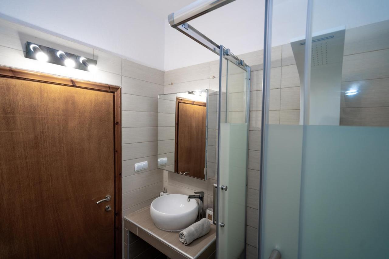 Magdalene'S Premium Apartments Ofrínion 외부 사진