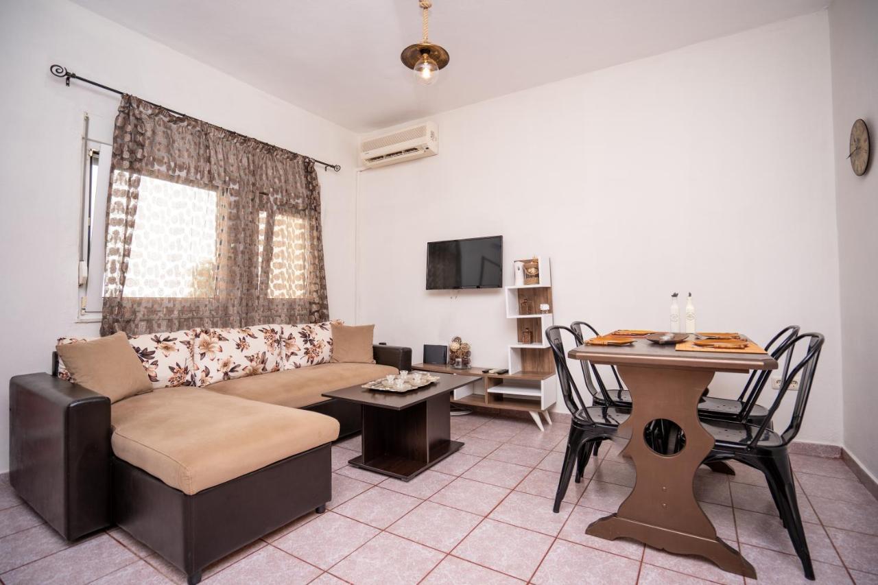 Magdalene'S Premium Apartments Ofrínion 외부 사진