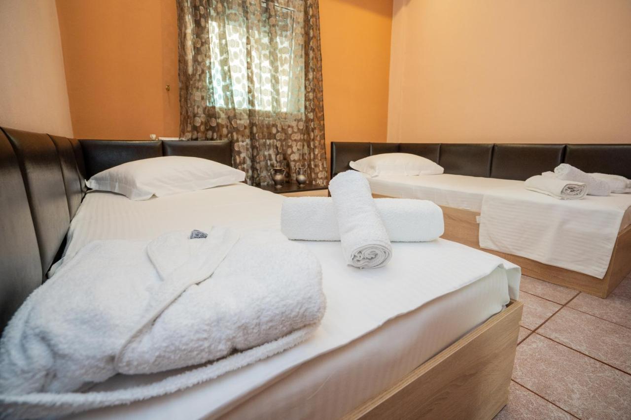Magdalene'S Premium Apartments Ofrínion 외부 사진